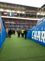 A view from the Chargers tunnel at Wembley Stadium in London 🇺🇸🏈🇬🇧 #RhinoUK